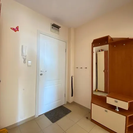 Blue Marine C16 Sunny Apartment Slantschew brjag